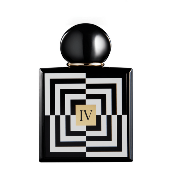 Four - The Scent Room  Extrait de Parfum   Top Notes: Baie Rose, Bergamot Heart Notes: Bulgarian Rose, Cashmere Musk Base Notes: Oud, Vanilla, Amber