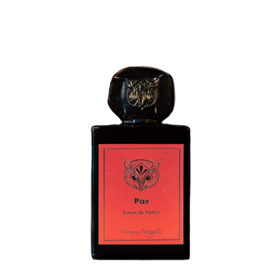 Pax - The Scent Room  Extrait de Parfum   Top Notes: Passionfruit, Pear, Citruses, Grapes, Pepper Heart Notes: Jasmine, Incense, Magnolia, Cardamom, Cassis Base Notes: White Musk, Amber, Madagascar Vanilla