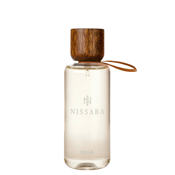 Tierra Maya - The Scent Room  Eau de Parfum   Top Notes: Cardamom, Cinnamon Heart Notes: Damascena Rose, Centifolia Rose Base Notes: Peru Balasam