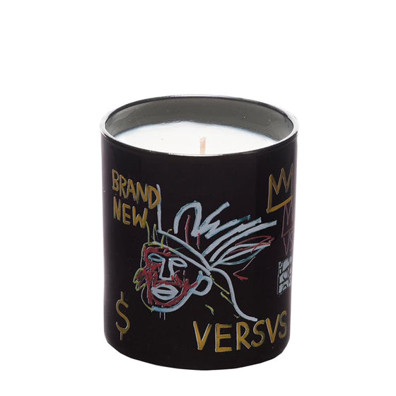 Jean-Michel Basquiat Versus Candle - The Scent Room     Olfactive Family: Earthy Notes: Smoked Tea, Ylang Ylang Burn Time: 40 Hours 5oz / 142g